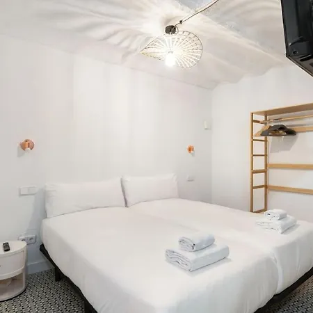 Nice Flat In Lavapies At Street Level S23C Madrid Extérieur photo