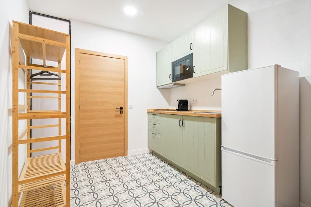 Flat In Lavapies At Street Level S23c Appartement Madrid