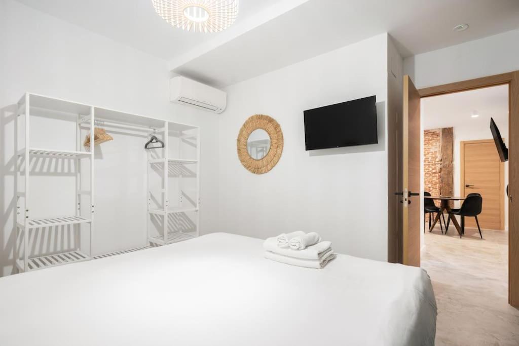 Flat In Lavapies At Street Level S23c Appartement